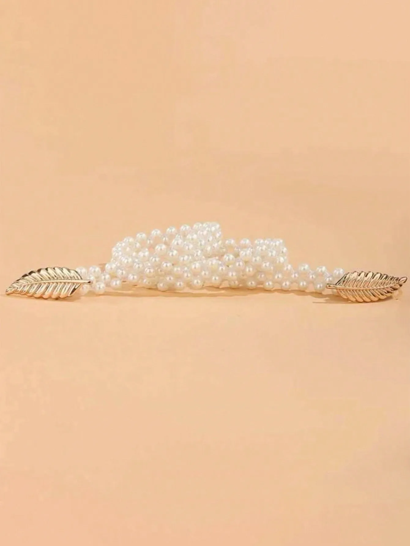 1pc Women's Pearl Belt With Leaf Buckle, Perfect For Dresses, Elastic Waist Chain, Fashionable And Elegant Waistband Decoration