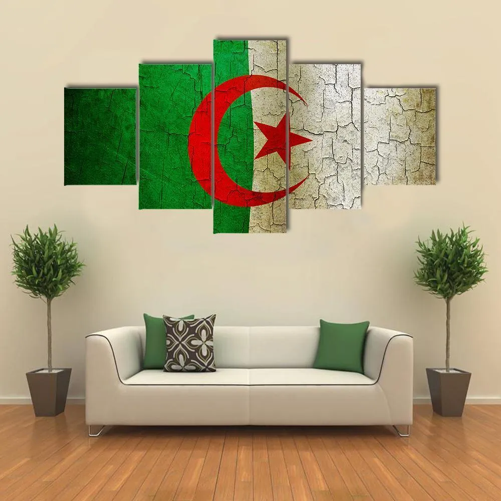 Algerian Flag On Grunge Canvas Wall Art