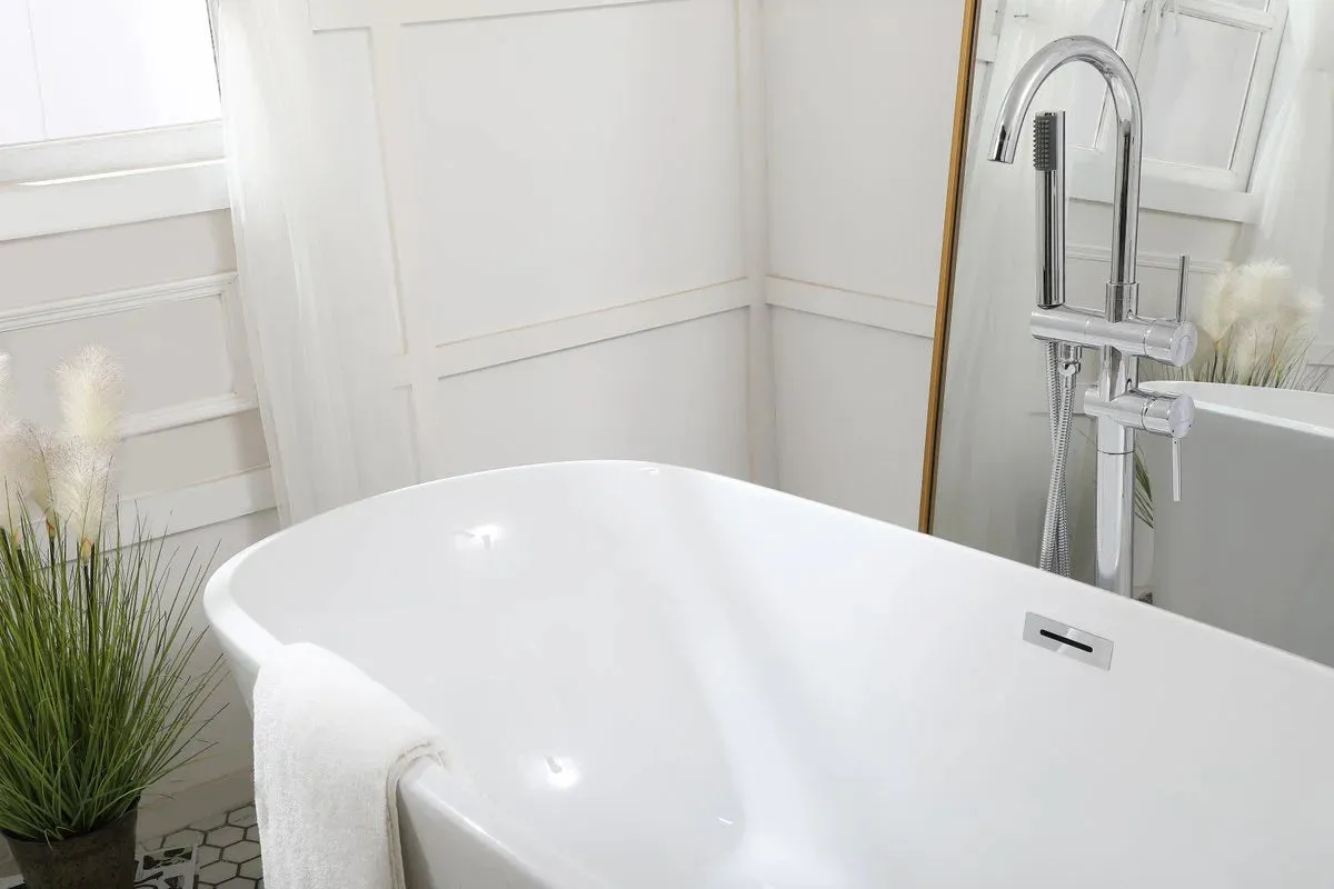 Coralie 67" Soaking Bathtub