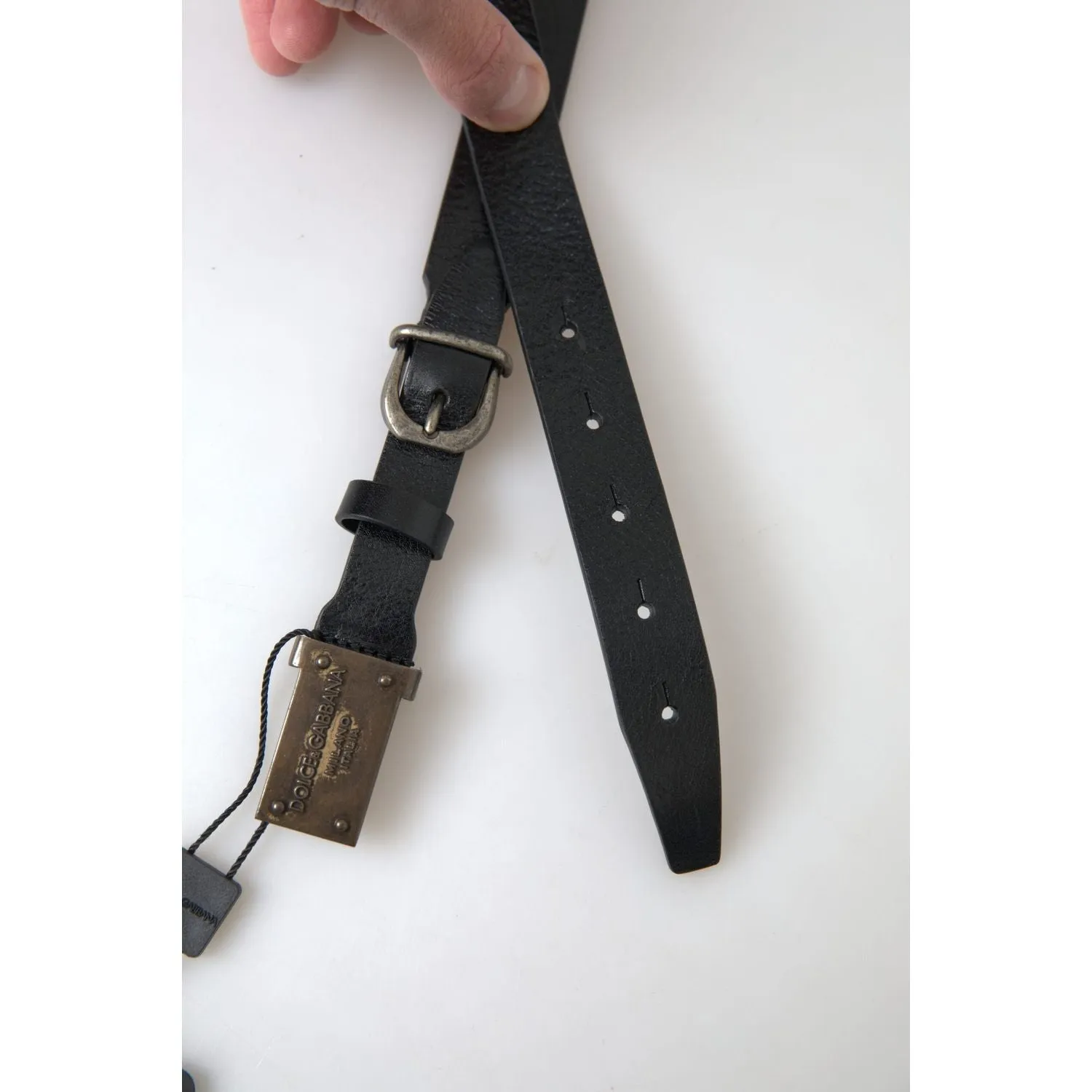 Dolce & Gabbana Elegant Black Leather Belt - Metal Buckle Closure