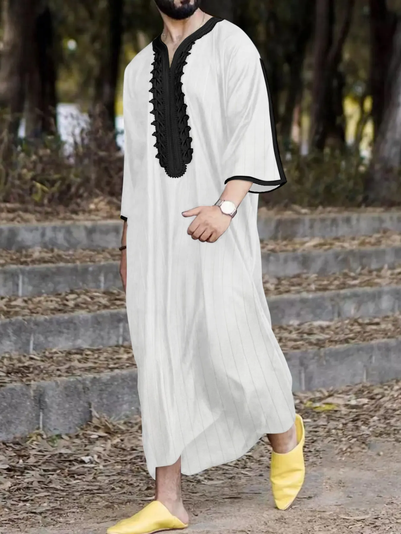 jl05 Foreign trade Muslim long-sleeved embroidered ethnic style Arab robe men's robes  abaya