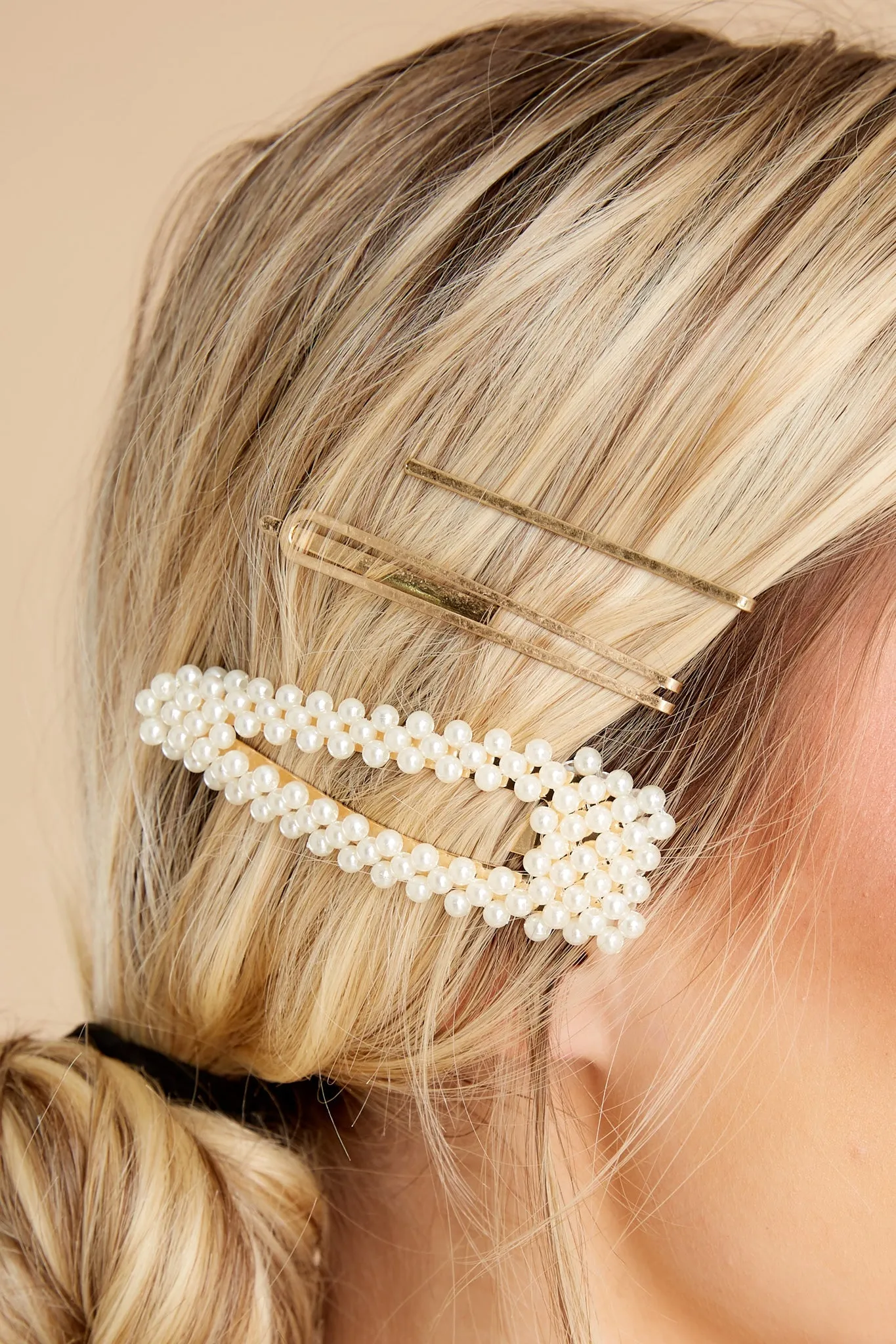 State Your Purpose Gold Pearl Hair Clip Set