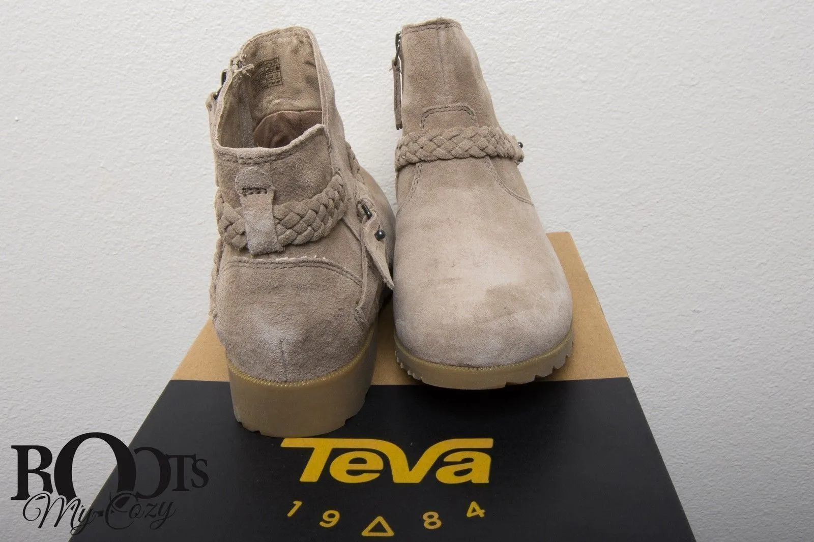 Teva Delavina Ankle desert Taupe Boots